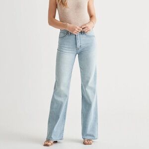 Duer Wide Leg midweight performance denim in coastal blue size 29” 33”